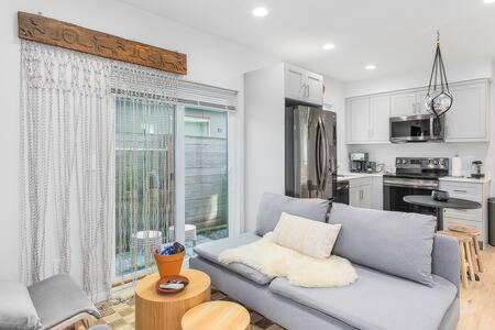 The Sweetest Suite - 91 Walkscore! Seattle Exterior photo